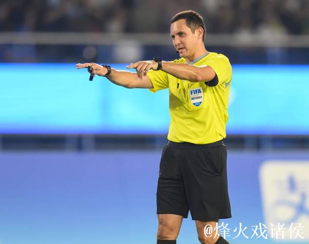 FIFA裁判安排有学问 乌兹籍裁判将执法印中战 FIFA裁判安排有学问 乌兹籍裁判将执法印中战