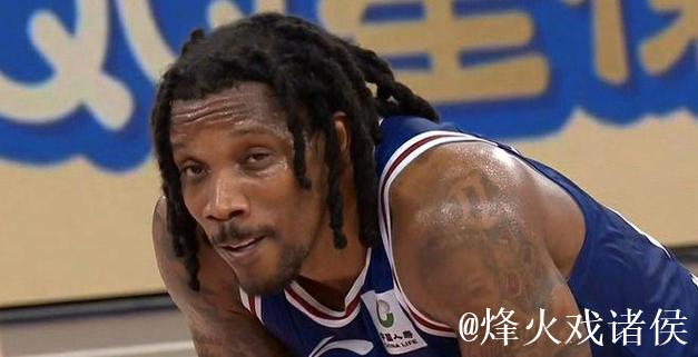 布莱德索41+7+6上海轻取北京总分1-0 方硕23分 布莱德索41+7+6上海轻取北京总分1-0 方硕23分