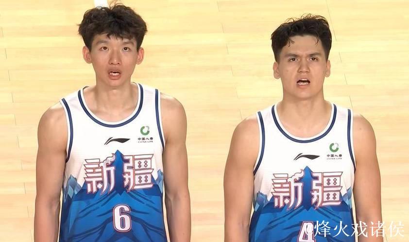 17年魔咒终结!青岛三分雨射穿新疆,CBA黑马狂飙夜彻底搅乱联赛格局 17年魔咒终结!青岛三分雨射穿新疆,CBA黑马狂飙夜彻底搅乱联赛格局