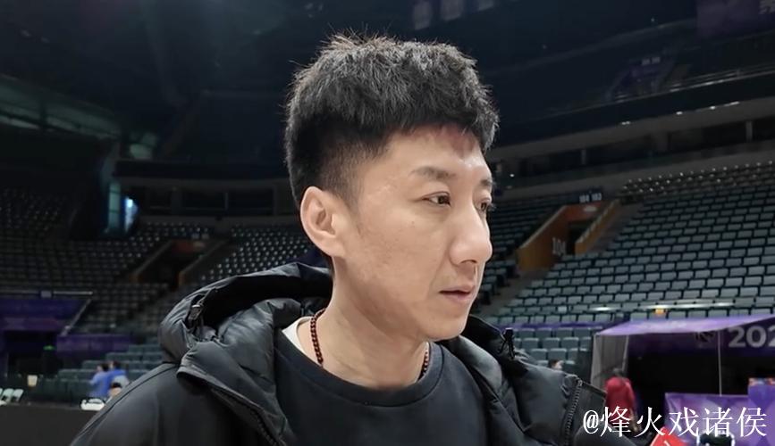 韩硕出任四川男篮主帅 球队希望他严抓训练 韩硕出任四川男篮主帅 球队希望他严抓训练