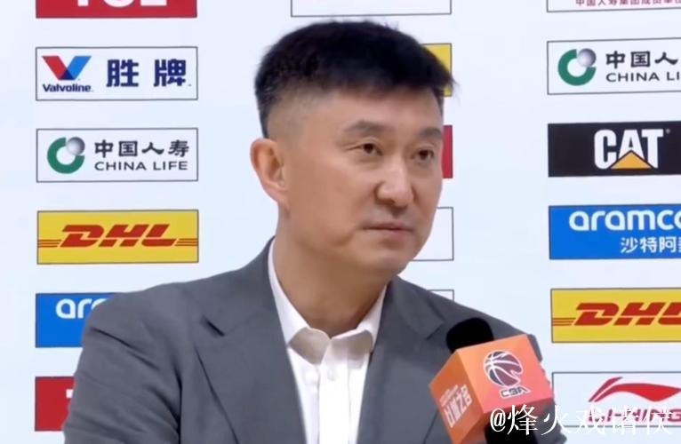 杜锋：年轻队伍把比赛想简单了 有起伏很正常