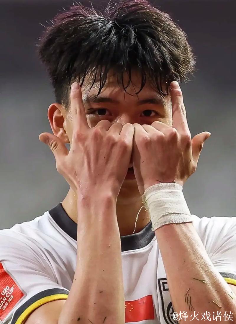 王钰栋错失绝杀、李昊接连神扑,中国U23队主帅“大脚尼奥”值得信赖! 王钰栋错失绝杀、李昊接连神扑,中国U23队主帅“大脚尼奥”值得信赖!